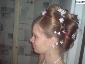 a young girl with her boyfriend frolics. Thumb 11