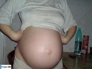 a young girl with her boyfriend frolics. Thumb 19