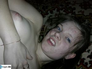 a young girl with her boyfriend frolics. Thumb 33
