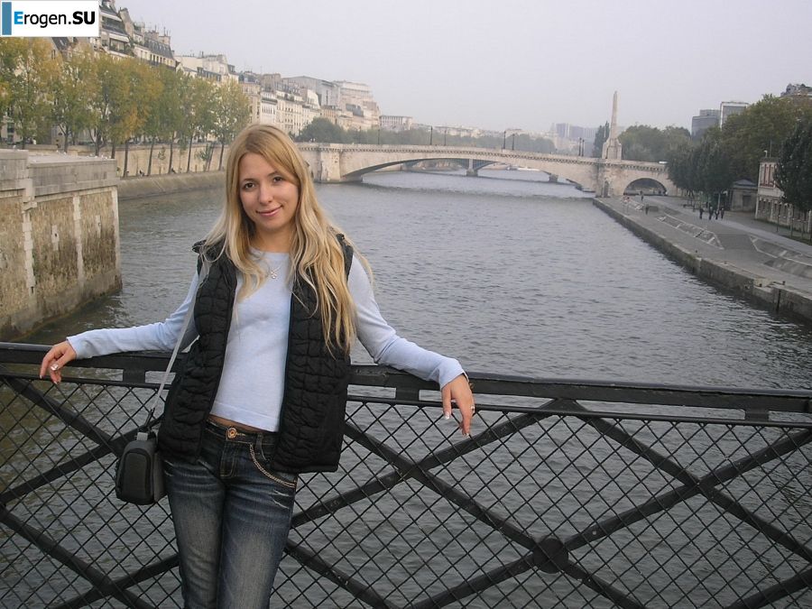 funny naked blonde. Photo 31