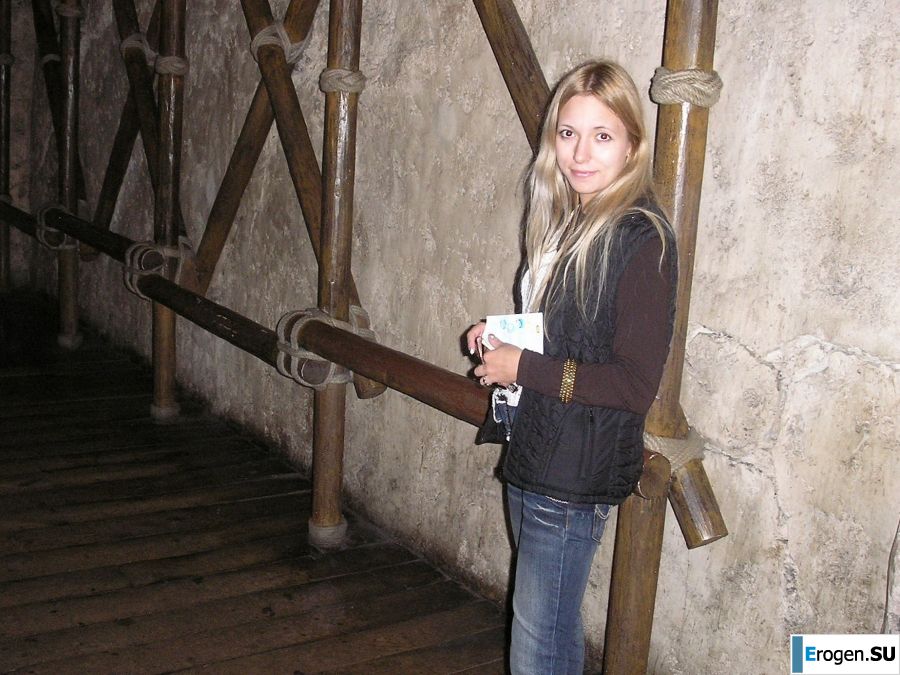 funny naked blonde. Photo 32