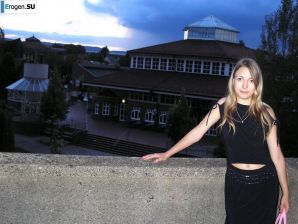 funny naked blonde. Thumb 37