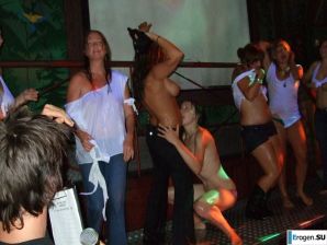 competition of wet t-shirts in a night club. Thumb 14