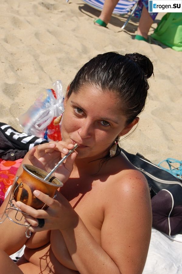 nudist lesbians. Photo 14