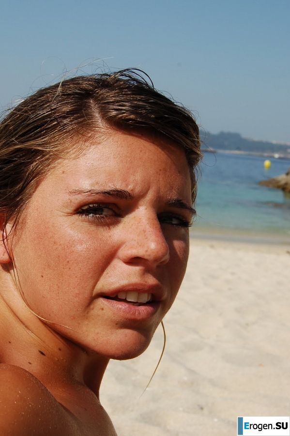 nudist lesbians. Photo 25