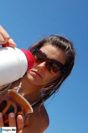 nudist lesbians. Thumb 17