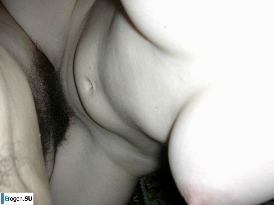 молодая девушка со своим парнем резвится. Часть 2. Фото 39