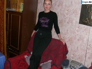 опытная голубоглазка и ее потрахушки. Эскиз 25