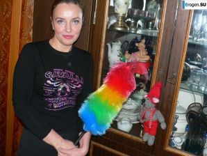 опытная голубоглазка и ее потрахушки. Эскиз 30