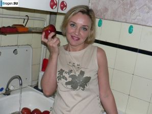 опытная голубоглазка и ее потрахушки. Эскиз 35