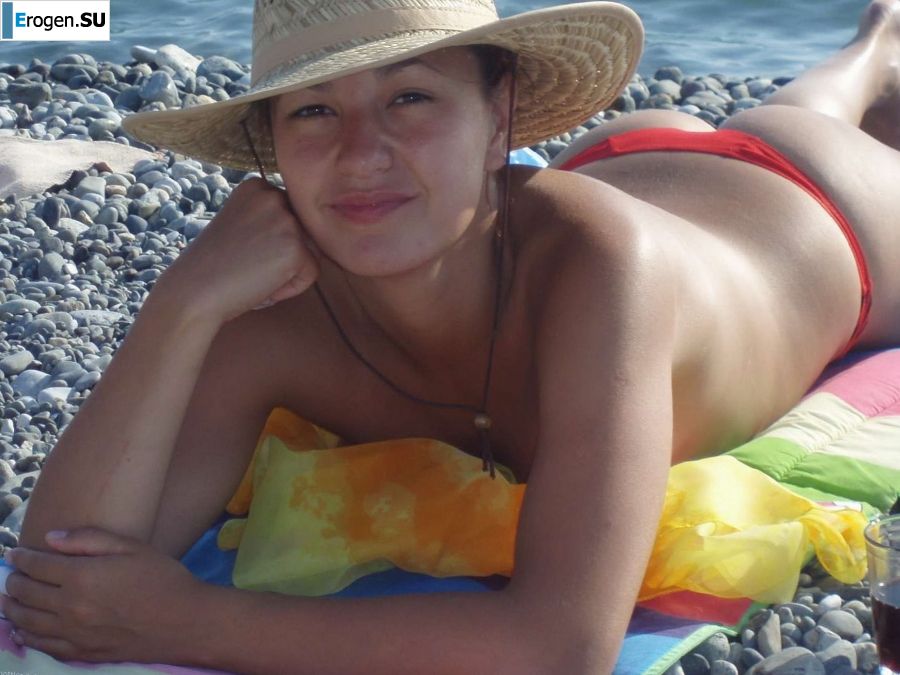 pebbles on the chests are always seductive. Photo 32