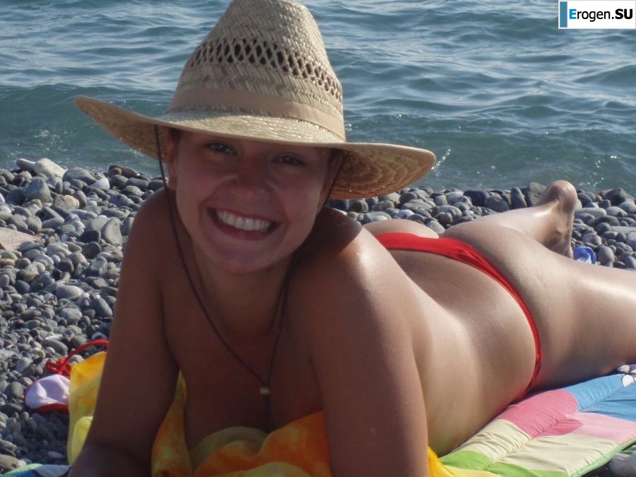 pebbles on the chests are always seductive. Photo 33