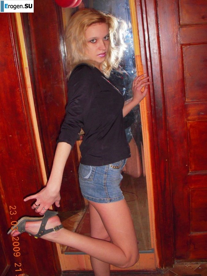 a spectacular bitch is bared somewhere in Europe. Photo 9