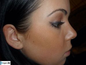 art session in a student hostel. Thumb 27