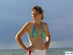 голенькая очаровашка шлет вам привет. Эскиз 49