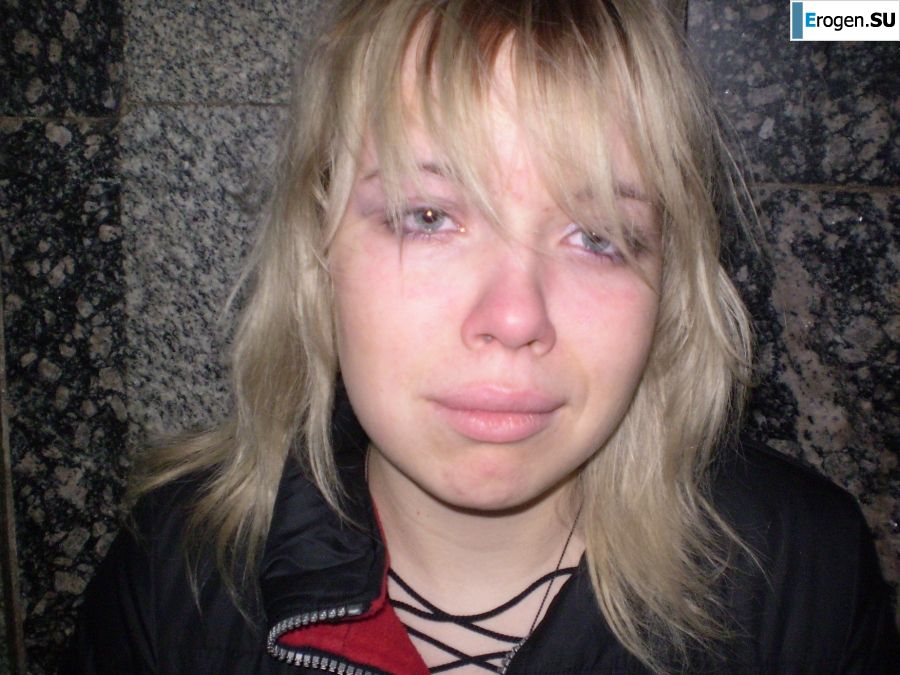 милая голая студентка кайфует. Фото 33