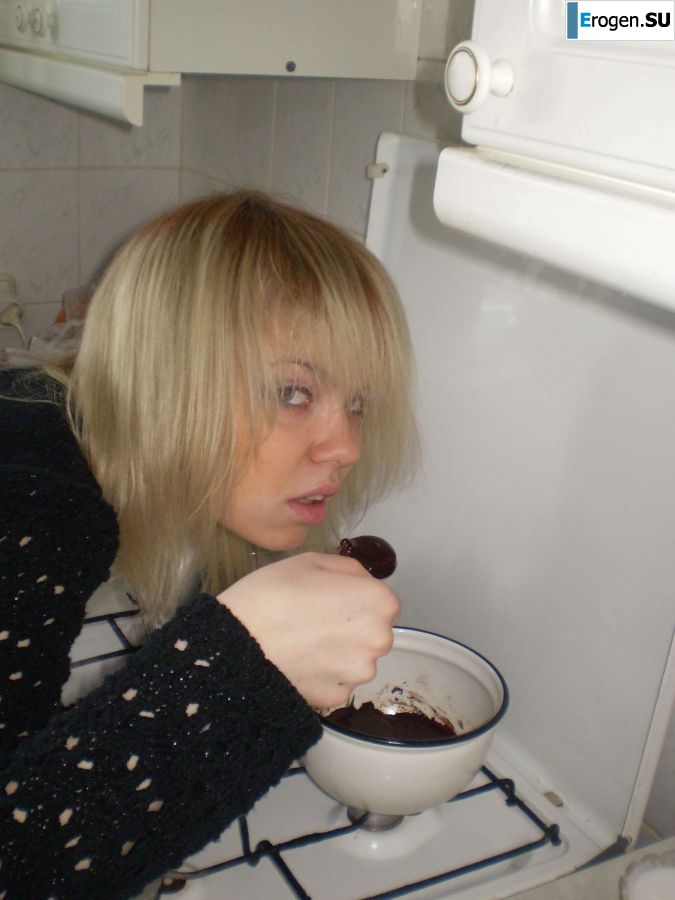 милая голая студентка кайфует. Фото 38