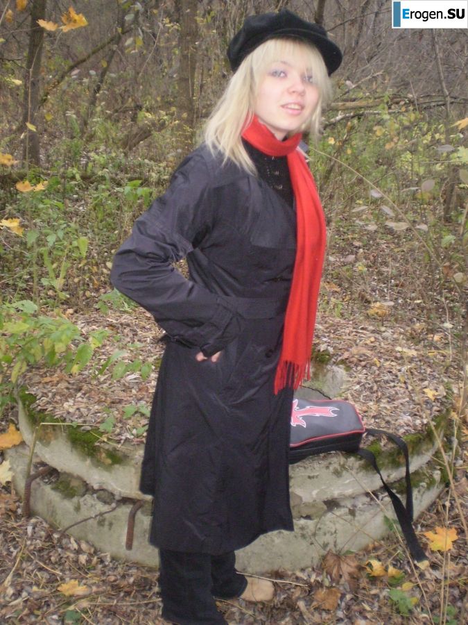 милая голая студентка кайфует. Фото 46