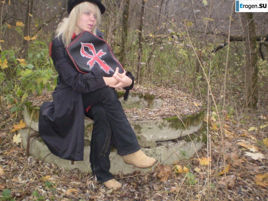 милая голая студентка кайфует. Фото 47