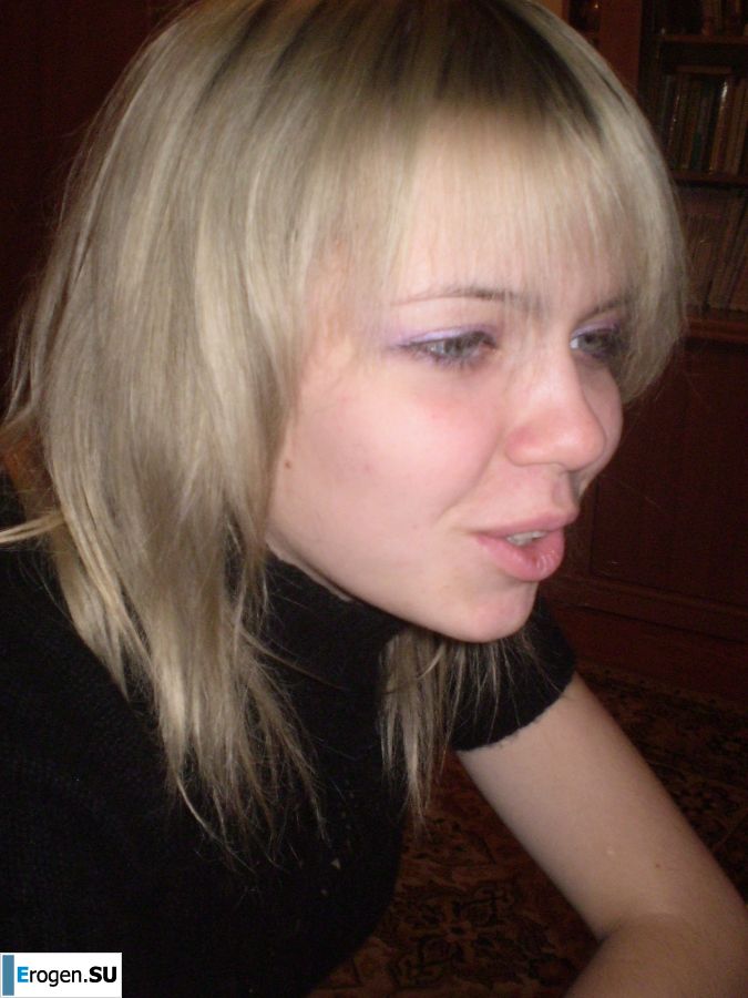 милая голая студентка кайфует. Фото 54