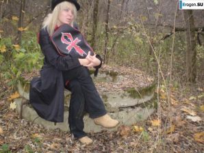 милая голая студентка кайфует. Эскиз 47