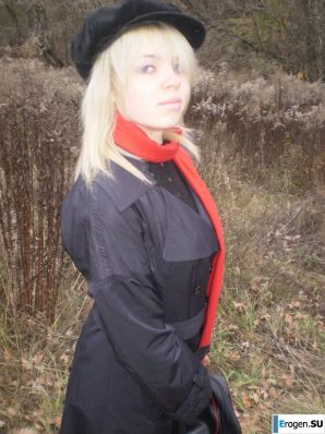 милая голая студентка кайфует. Эскиз 51