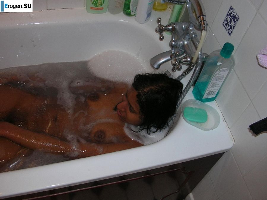 black woman with a perspective on the ass. Photo 6