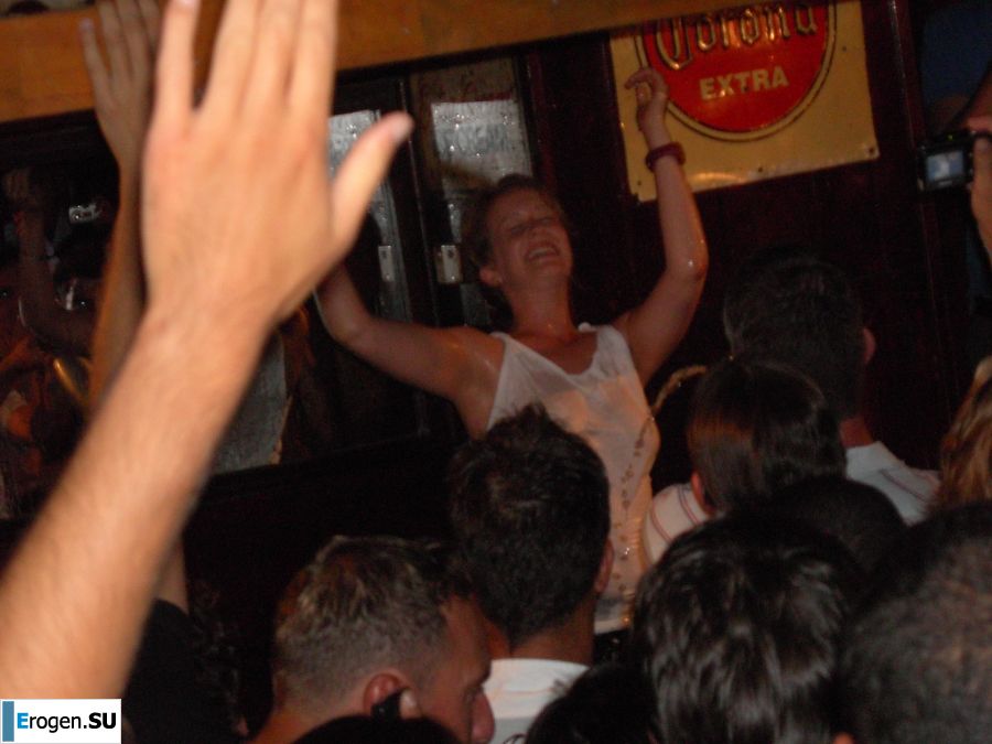 competition of wet t-shirts in a night club. Part 4. Photo 33