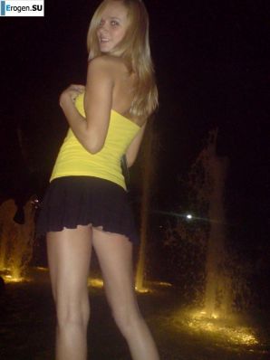 wedding and honeymoon of a blonde model. Thumb 12