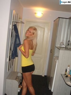 wedding and honeymoon of a blonde model. Thumb 13