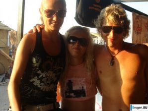 wedding and honeymoon of a blonde model. Thumb 39