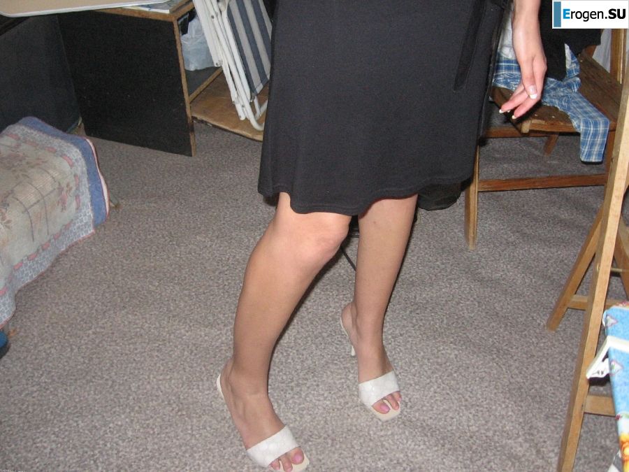 sexy baby lifeguard on the beach. Photo 39