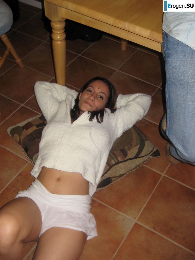 lecherous orgy in a country mansion. Photo 16