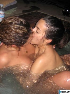 lecherous orgy in a country mansion. Thumb 14