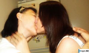 из телефона соседки лезбиянки. Эскиз 18