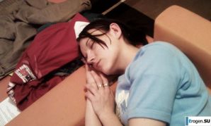 из телефона соседки лезбиянки. Эскиз 32