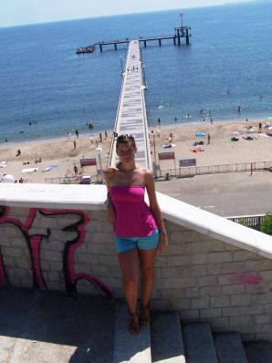 студентка на чешском курорте. Эскиз 16