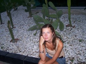 студентка на чешском курорте. Эскиз 33