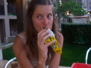 студентка на чешском курорте. Эскиз 34