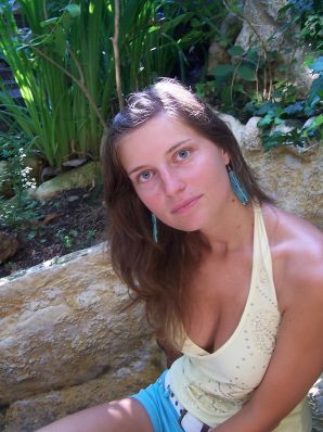 студентка на чешском курорте. Эскиз 38