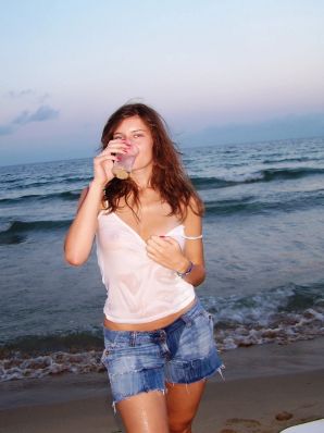 студентка на чешском курорте. Эскиз 9