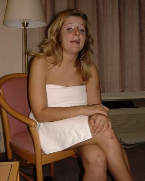 full-bosomed blonde covered in sperm. Thumb 24