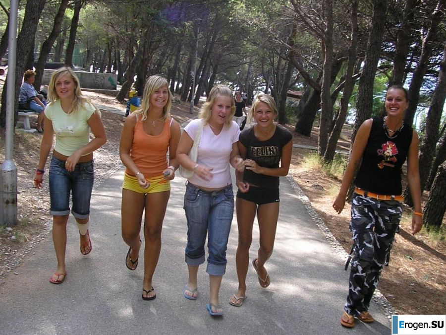 two girlfriends without bras by the river. Photo 6