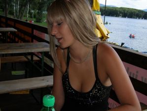 two girlfriends without bras by the river. Thumb 29