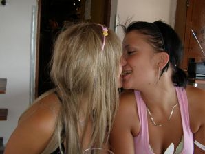 two girlfriends without bras by the river. Thumb 32