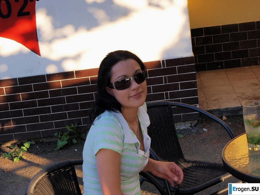 two girlfriends without bras by the river. Part 2. Photo 44