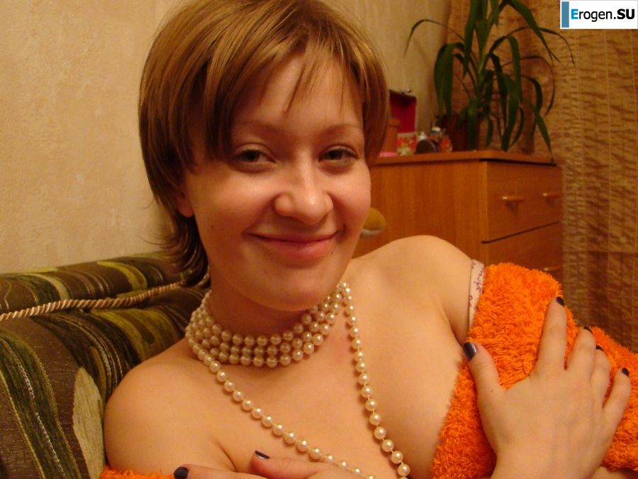 miss nude positive and her guys. Photo 13