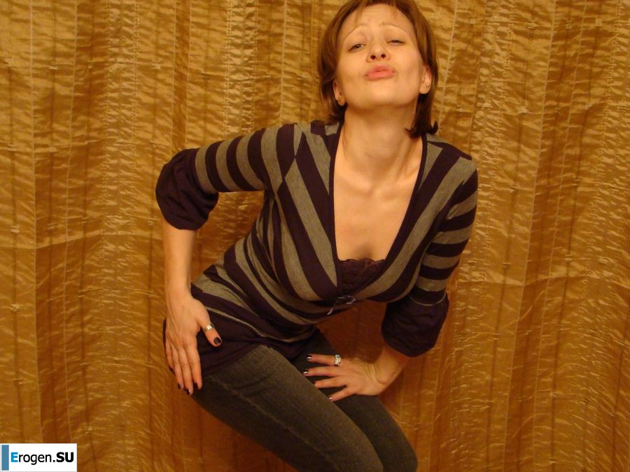 miss nude positive and her guys. Photo 18