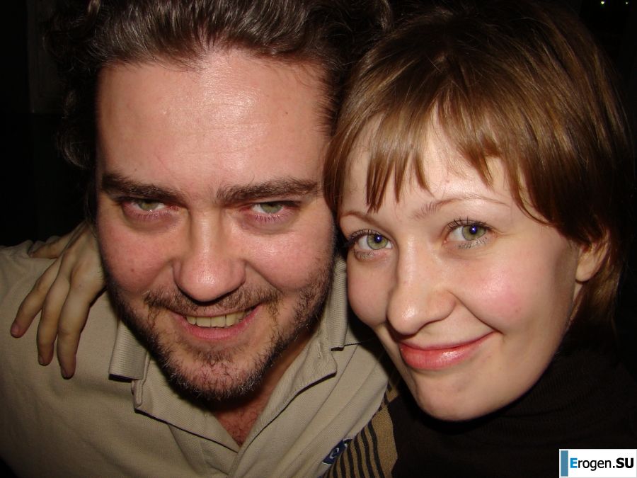 miss nude positive and her guys. Photo 19