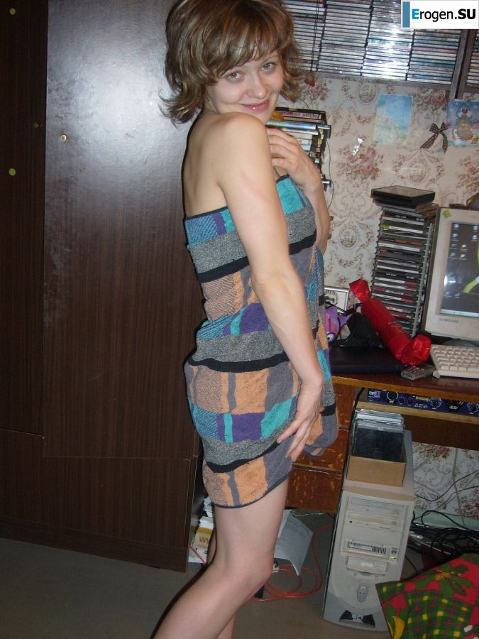 miss nude positive and her guys. Photo 31